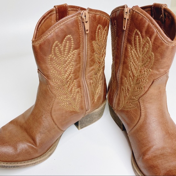 Coconuts Roy Western Bootie 